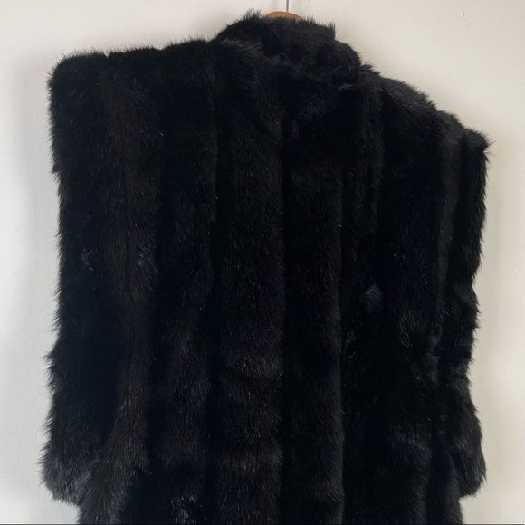DILVA DI ROMA Faux Fur Vest Size Medium Large Italian Design Made in USA Black - Picture 9 of 11